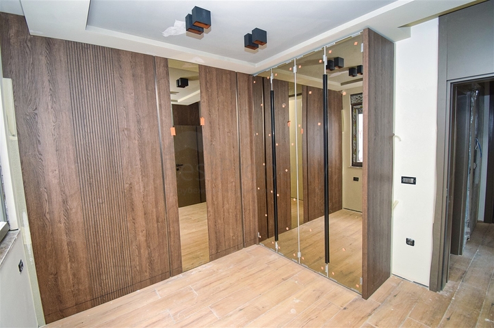 شقق 1+1 و 2+1 في منطقة كوشكافاجي - أنطاليا