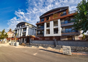 شقق 1+1 و 2+1 في منطقة كوشكافاجي - أنطاليا