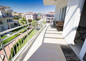 شقة 3 + 1 في منطقة بيليك أنطاليا 