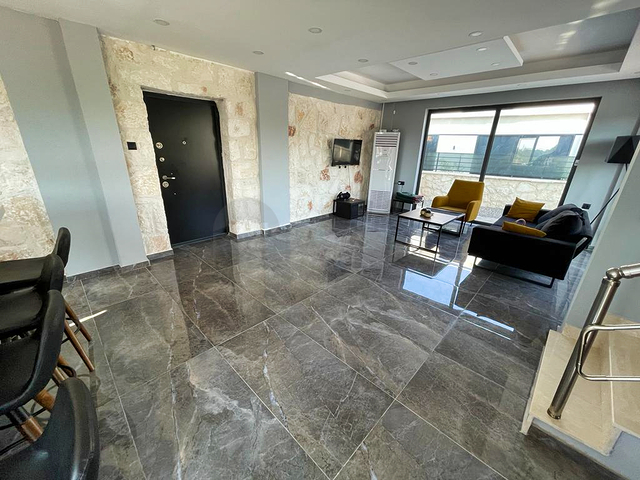 شقة دوبلكس 4 + 1 في منطقة بيليك أنطاليا