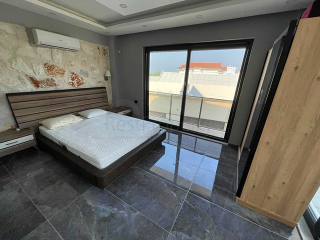 شقة دوبلكس 4 + 1 في منطقة بيليك أنطاليا