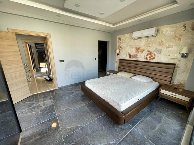 شقة دوبلكس 4 + 1 في منطقة بيليك أنطاليا