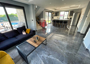 شقة دوبلكس 4 + 1 في منطقة بيليك أنطاليا