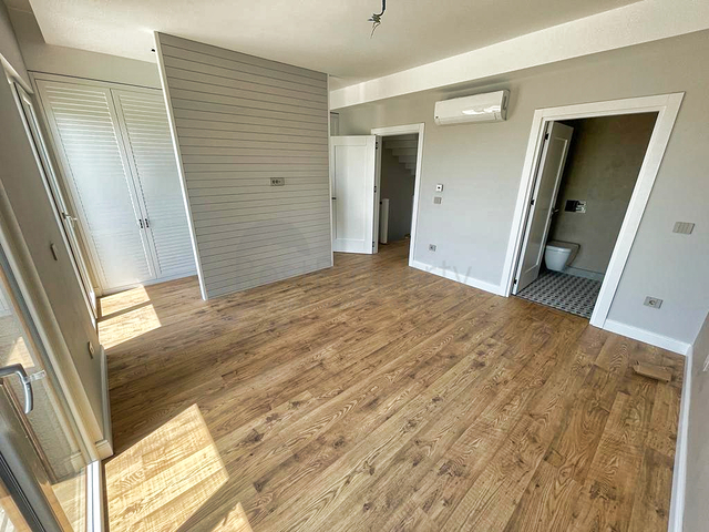 فيلا 4 + 1 في منطقة بيليك أنطاليا 