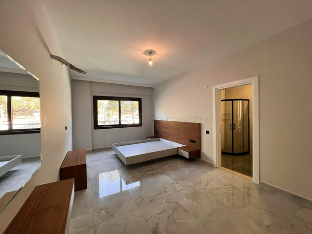 فيلا 3+1 في منطقة فتحية