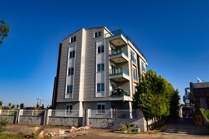 شقة 3 + 1 في منطقة ارمينيك أنطاليا