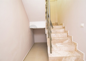 شقة 3 + 1 في منطقة ارمينيك أنطاليا