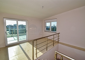 شقة 3 + 1 في منطقة ارمينيك أنطاليا