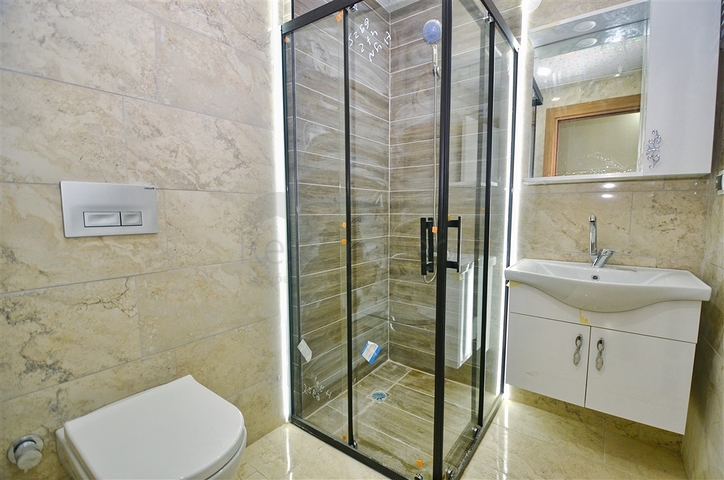 شقق دوبلكس 4 + 1 في منطقة كيبيز - أنطاليا