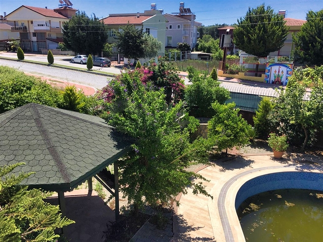 فيلا 4+1 في منطقة سايد انطاليا 