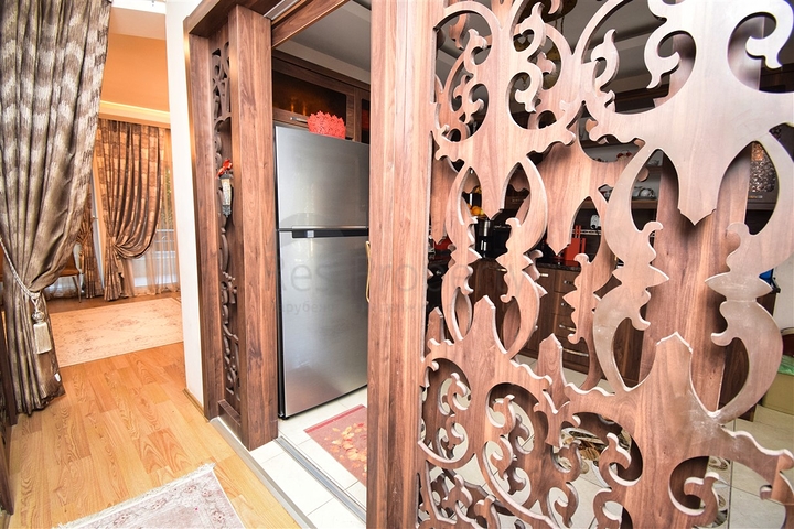 فيلا 4 + 1 في منطقة بيليك أنطاليا