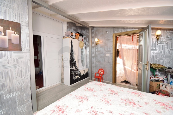 فيلا 4 + 1 في منطقة بيليك أنطاليا