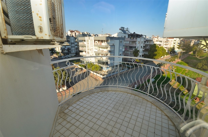 شقة 2 + 1 في منطقة لارا أنطاليا