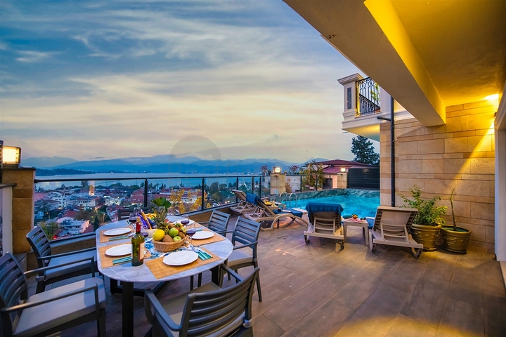 فيلا 3+1 في فتحية-منطقة أنطاليا