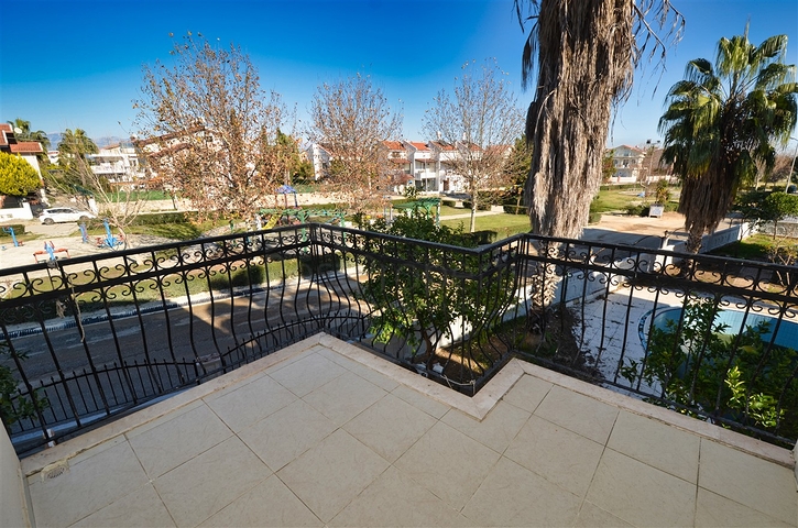 فيلا 4 + 1 في منطقة بيليك أنطاليا