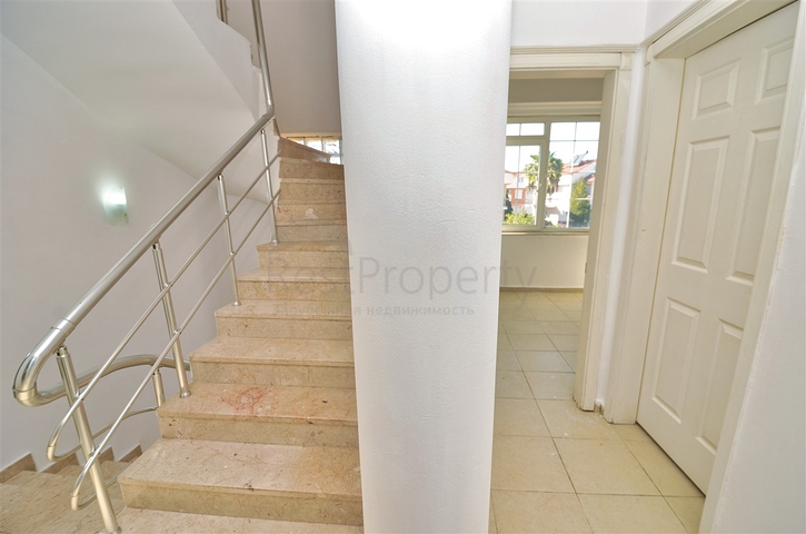 فيلا 4 + 1 في منطقة بيليك أنطاليا