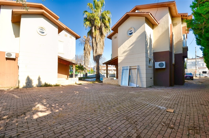 فيلا 4 + 1 في منطقة بيليك أنطاليا