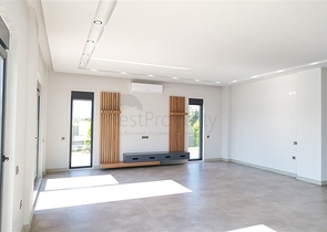 فيلا 5+1 في دوشيمالتي-منطقة أنطاليا 