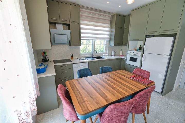 فيلا 6+1 في كيمير-منطقة أنطاليا 