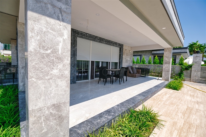 فيلا 6+1 في كيمير-منطقة أنطاليا 