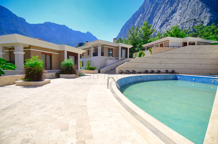 فيلات في حي هاجيسكيلر-أنطاليا