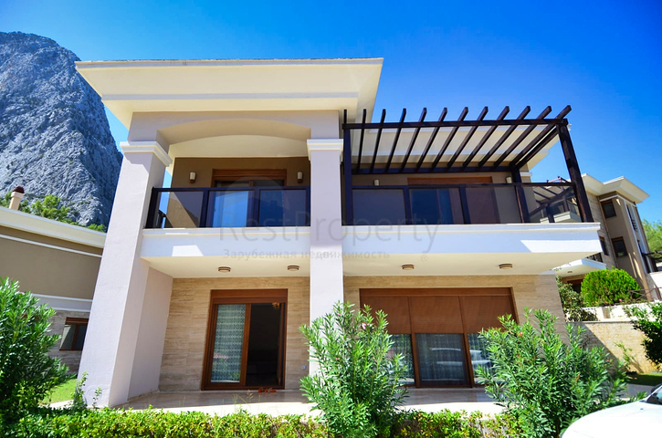 فيلات في حي هاجيسكيلر-أنطاليا