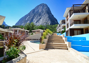 فيلات في حي هاجيسكيلر-أنطاليا