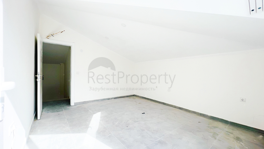 شقة دوبلكس 3 + 1 في كيمير - منطقة أنطاليا 