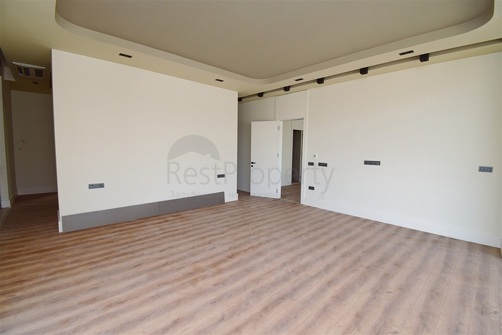 فيلا 4+1 في دوشيمالتي-منطقة أنطاليا