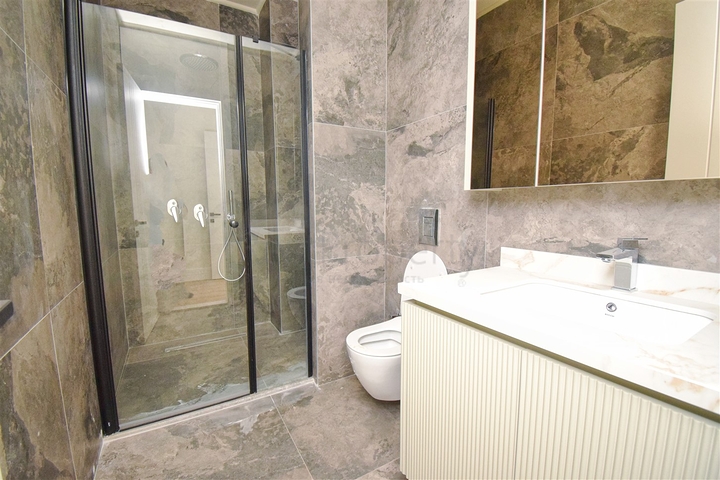 فيلا 4+1 في دوشيمالتي-منطقة أنطاليا