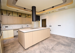 فيلا 4+1 في دوشيمالتي-منطقة أنطاليا