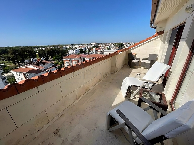 شقة دوبلكس 2 + 1 في منطقة بيليك أنطاليا