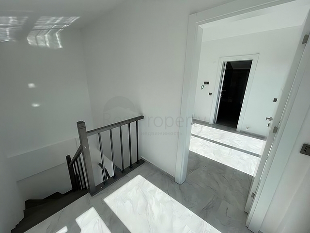 فيلا 3 + 1 في منطقة بيليك أنطاليا 