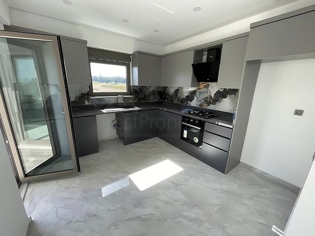 فيلا 3 + 1 في منطقة بيليك أنطاليا 