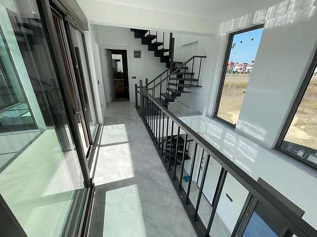 فيلا 3 + 1 في منطقة بيليك أنطاليا 