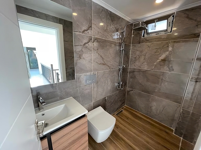 فيلا 3 + 1 في منطقة بيليك أنطاليا 