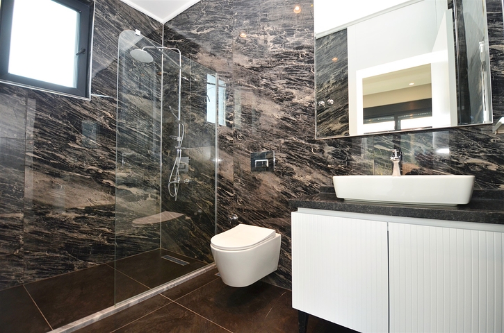 فلل مخطط طابق 4 + 2 و 9 + 3 في كيمير-منطقة أنطاليا