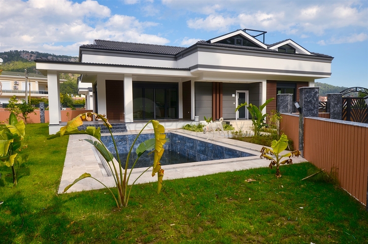 فلل مخطط طابق 4 + 2 و 9 + 3 في كيمير-منطقة أنطاليا