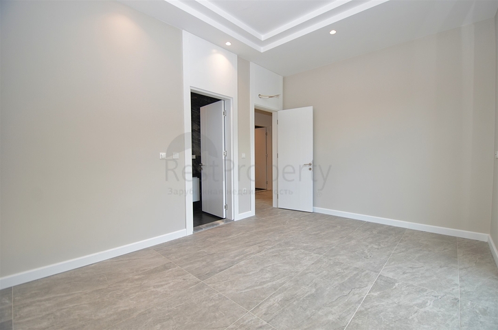 فلل مخطط طابق 4 + 2 و 9 + 3 في كيمير-منطقة أنطاليا