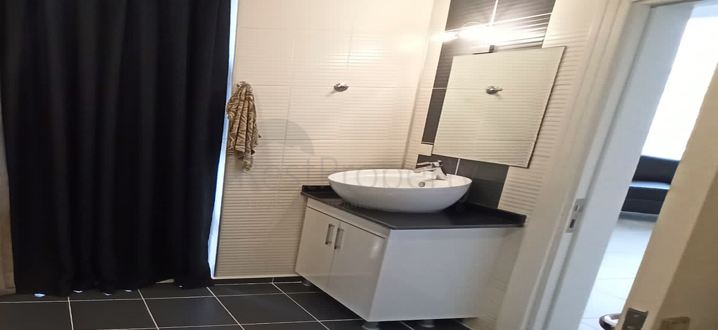 فيلا 4 + 1 في منطقة بيليك أنطاليا 