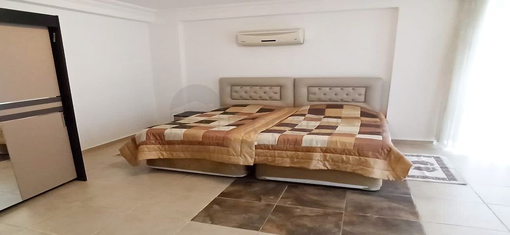 فيلا 4 + 1 في منطقة بيليك أنطاليا 