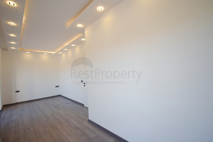 فيلا 5 + 1 في منطقة لارا أنطاليا