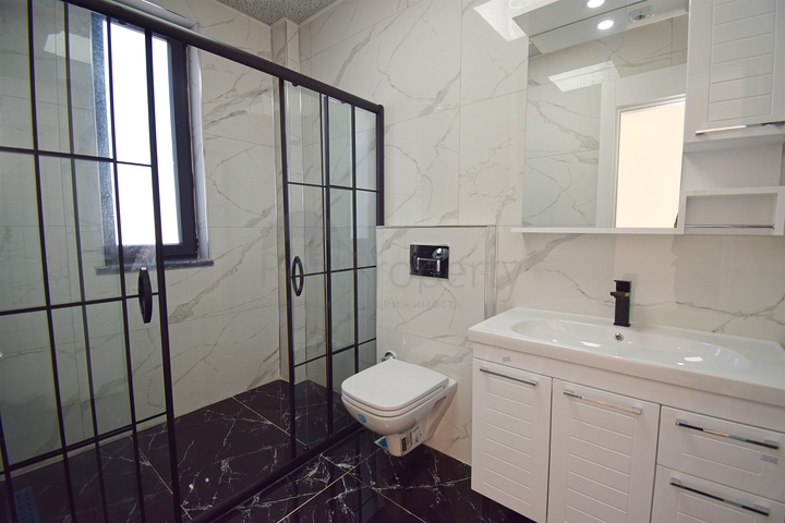 فيلا 5 + 1 في منطقة لارا أنطاليا