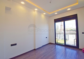 فيلا 5 + 1 في منطقة لارا أنطاليا