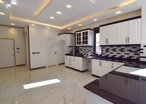 فيلا 5 + 1 في منطقة لارا أنطاليا