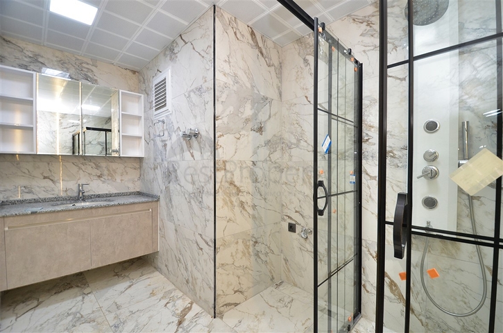 مشروع استثماري في منطقة فينيك-أنطاليا 