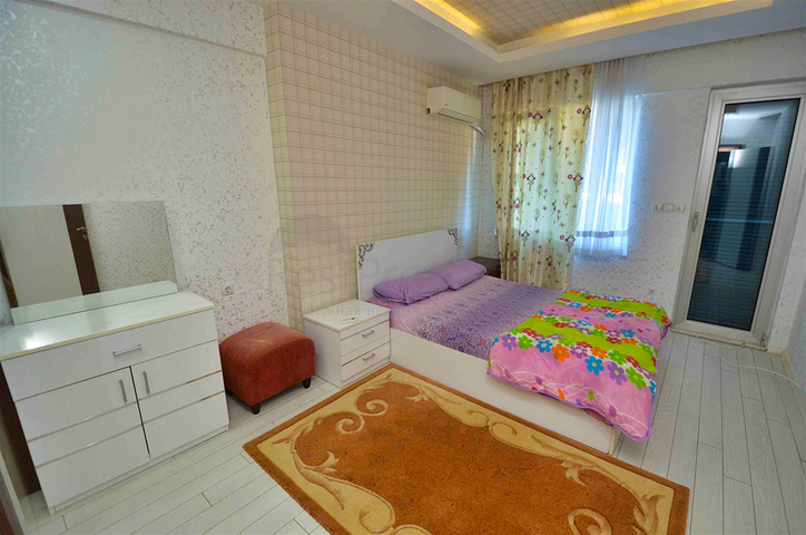 شقة 1+1 في ساريسو - حي أنطاليا 