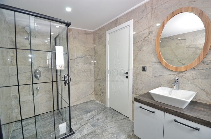 تخطيط فيلا 7 + 2 في منطقة دوشيمالتي - أنطاليا