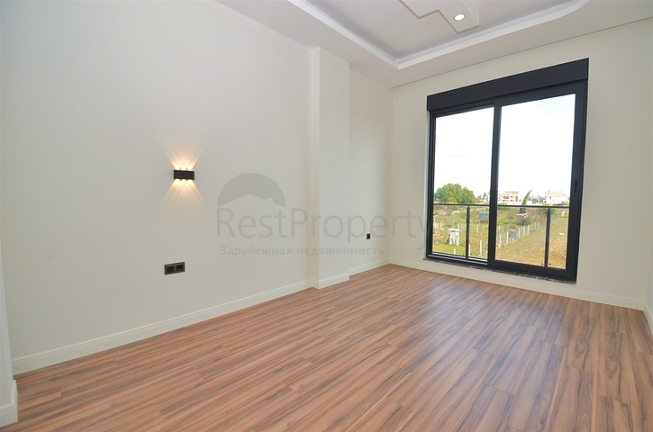 تخطيط فيلا 7 + 2 في منطقة دوشيمالتي - أنطاليا