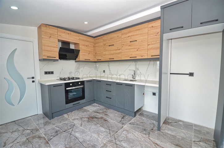 تخطيط فيلا 7 + 2 في منطقة دوشيمالتي - أنطاليا